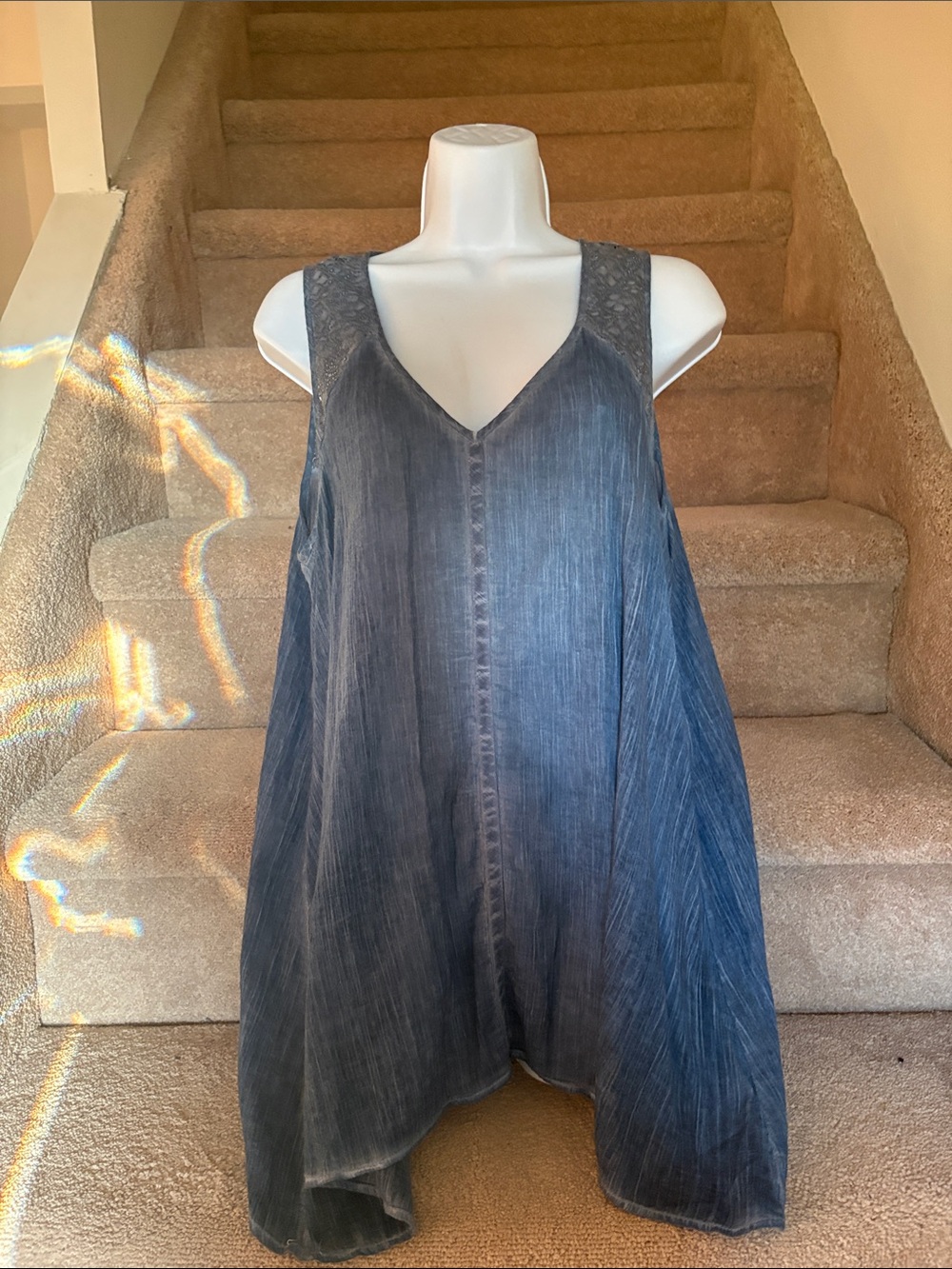 DKNY Washed Indigo V-Neck Sleeveless Tunic in Large